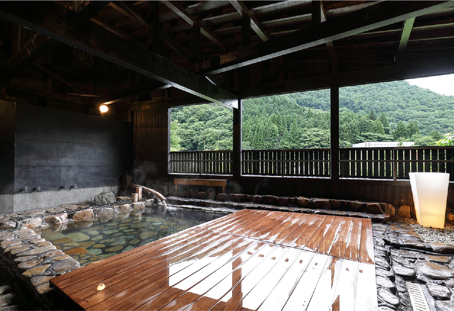 炭籠の湯